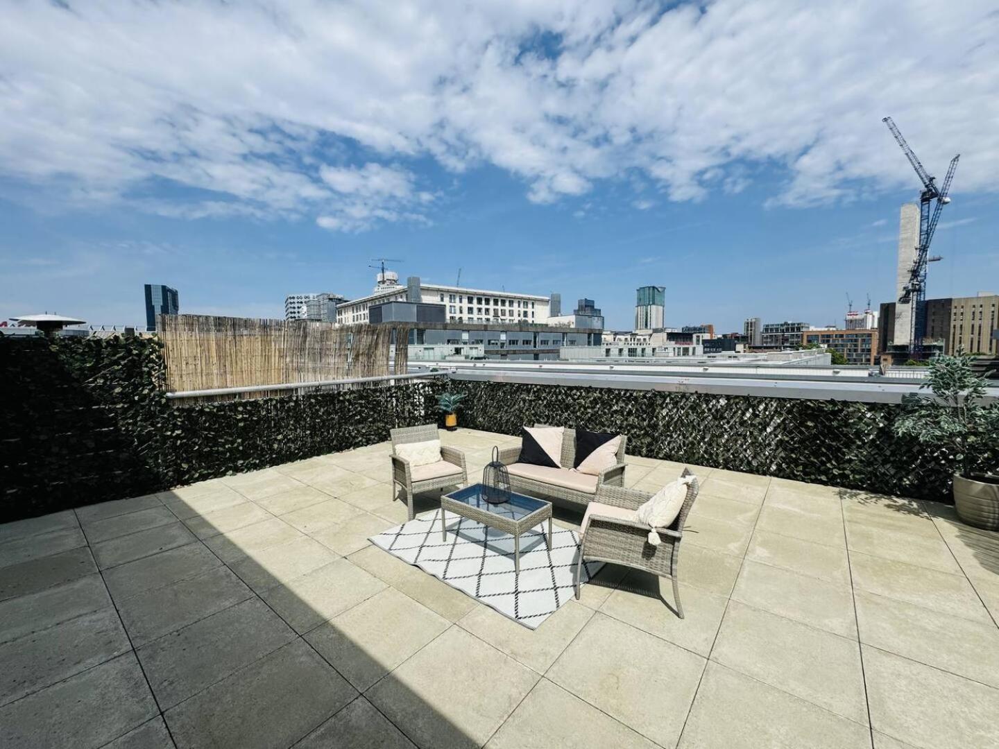 Birmingham Cube View Apartment Exterior foto